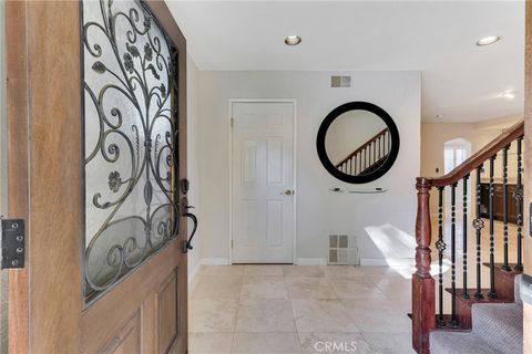 Photo of 22781 Macfarlane Drive, Woodland Hills, CA 91364 (MLS # SR25277763)