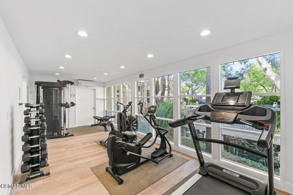 Westlake Bay-728 - 728 - Residential