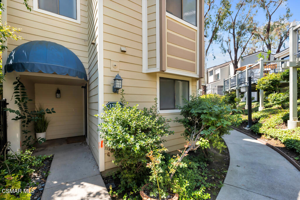 Westlake Bay-728 - 728 - Residential