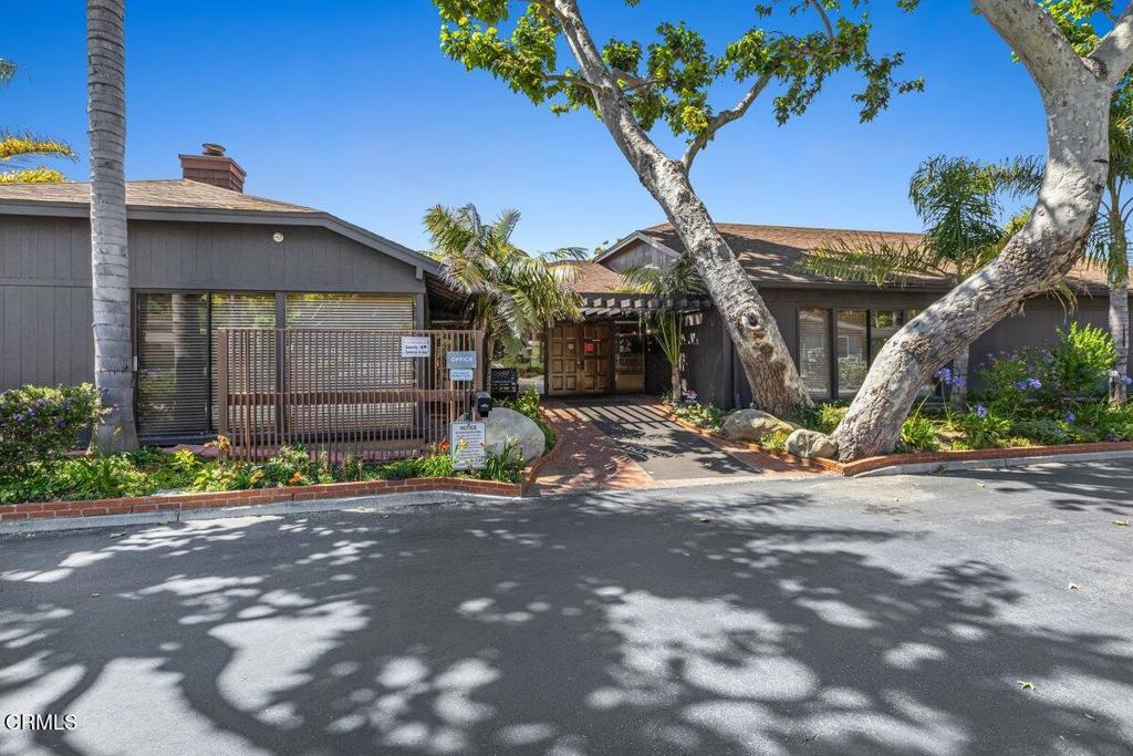 Patrician MHP - 0285 - Manufactured In Park