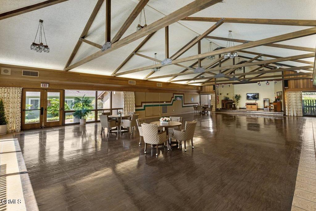 Patrician MHP - 0285 - Manufactured In Park