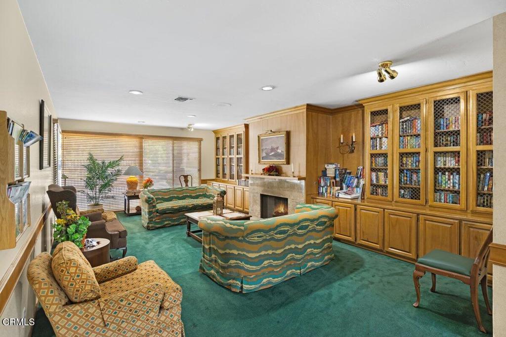 Patrician MHP - 0285 - Manufactured In Park