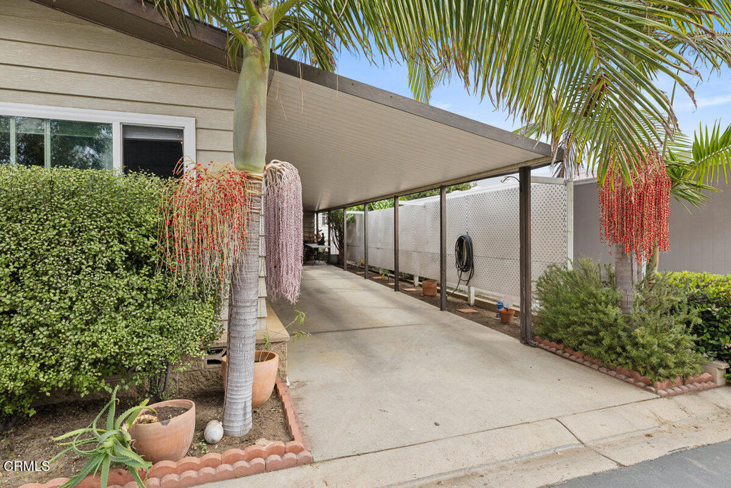 Patrician MHP - 0285 - Manufactured In Park