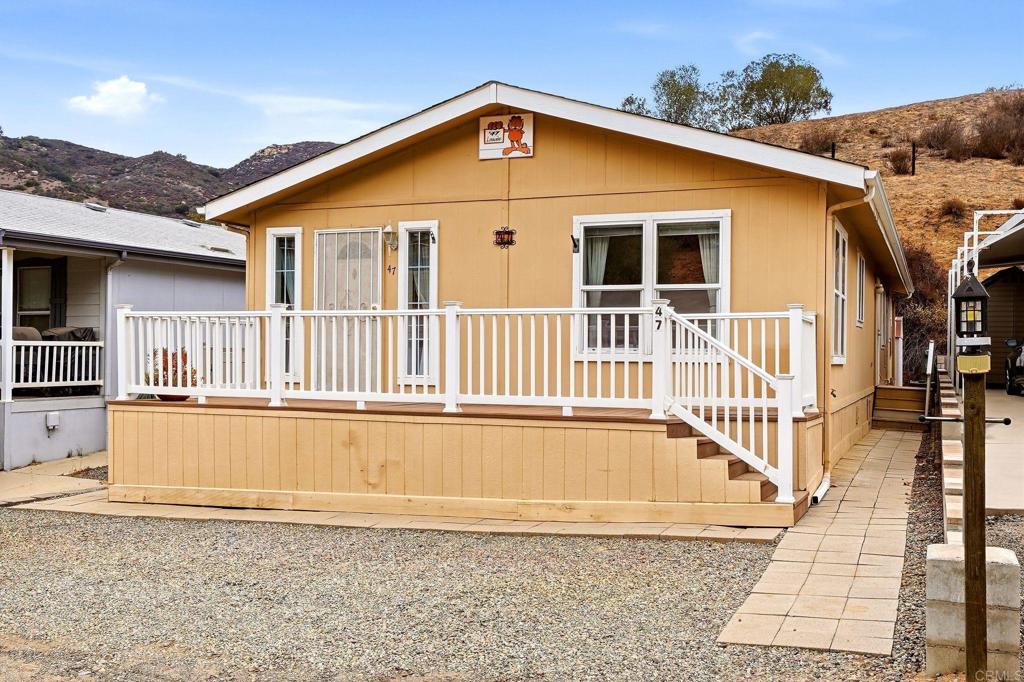 1631 Harbison Canyon Road 47