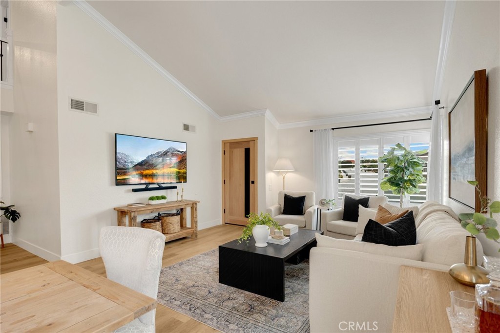 637 Silver Bridle Road