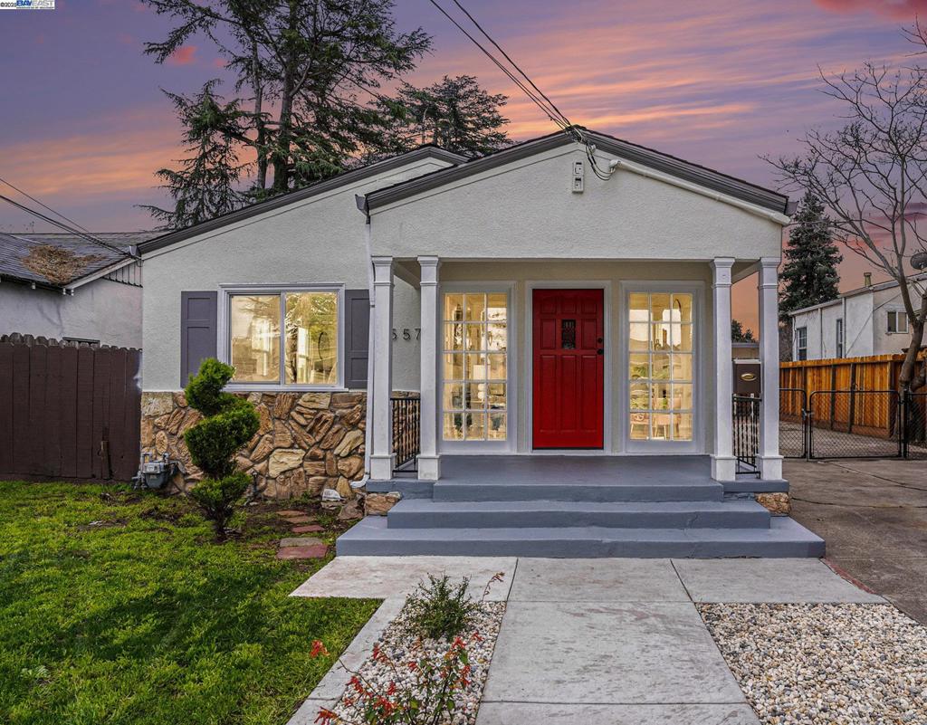 BROADMOOR - Residential