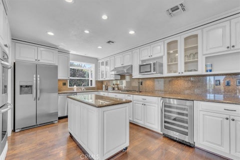 Tiny photo for 7014 Middlesbury Ridge CIR, West Hills, CA 91307 (MLS # SR26149659)
