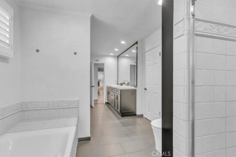 Tiny photo for 7014 Middlesbury Ridge CIR, West Hills, CA 91307 (MLS # SR26149659)