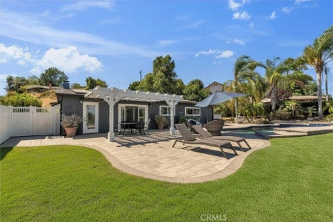 Tiny photo for 7014 Middlesbury Ridge CIR, West Hills, CA 91307 (MLS # SR26149659)