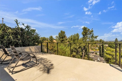 Tiny photo for 7014 Middlesbury Ridge CIR, West Hills, CA 91307 (MLS # SR26149659)