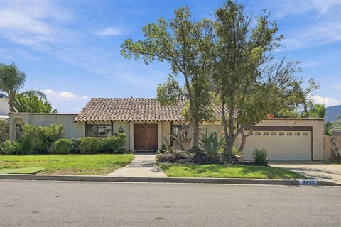 Photo of 8621 Dunwoodie Rd Rd, Santee, CA 92071 (MLS # 260022689SD)