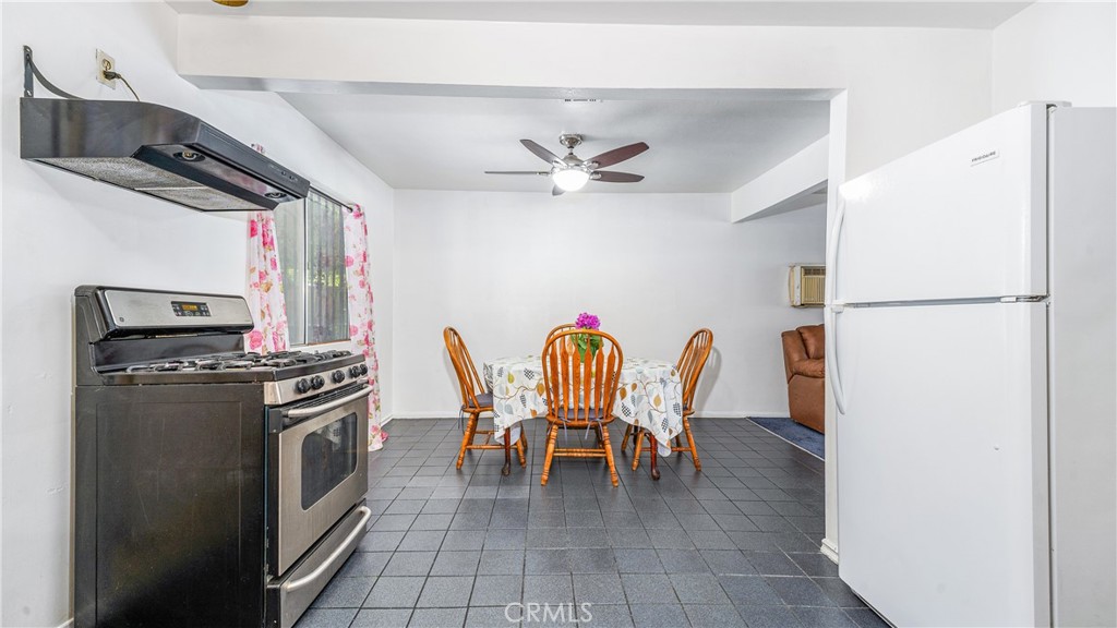 12470 Adelphia