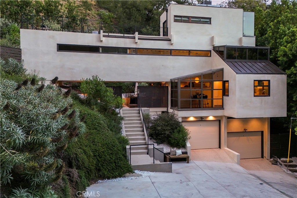 10443 Corfu Lane, Los Angeles CA 90077