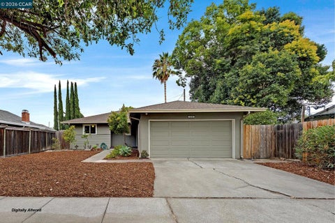 Photo of 1164 Aspen Dr DR, Concord, CA 94520 (MLS # 41147495)