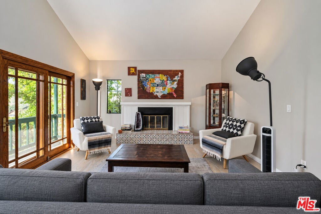 23620 Clover Trail