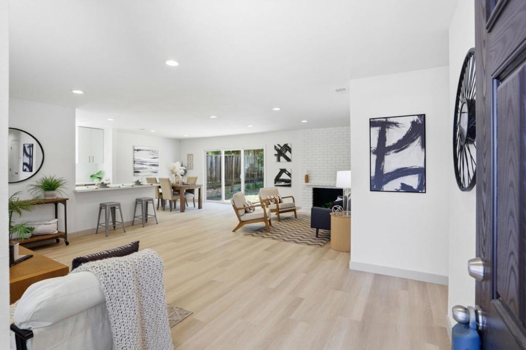 3927 Forestwood Drive