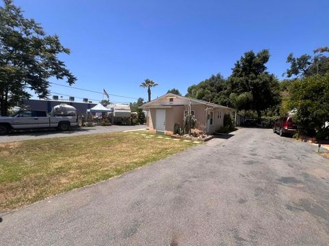 12706 Lindo Ln Lakeside CA 92040