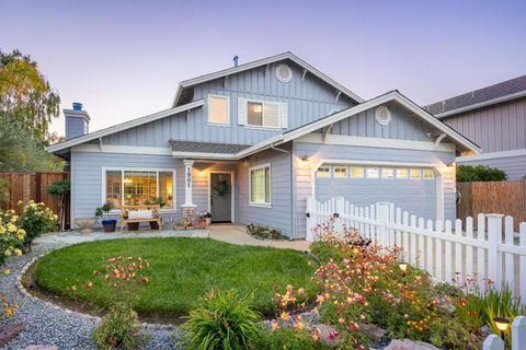Photo of 1901 Maciel Avenue, Santa Cruz, CA 95062 (MLS # ML82046963)