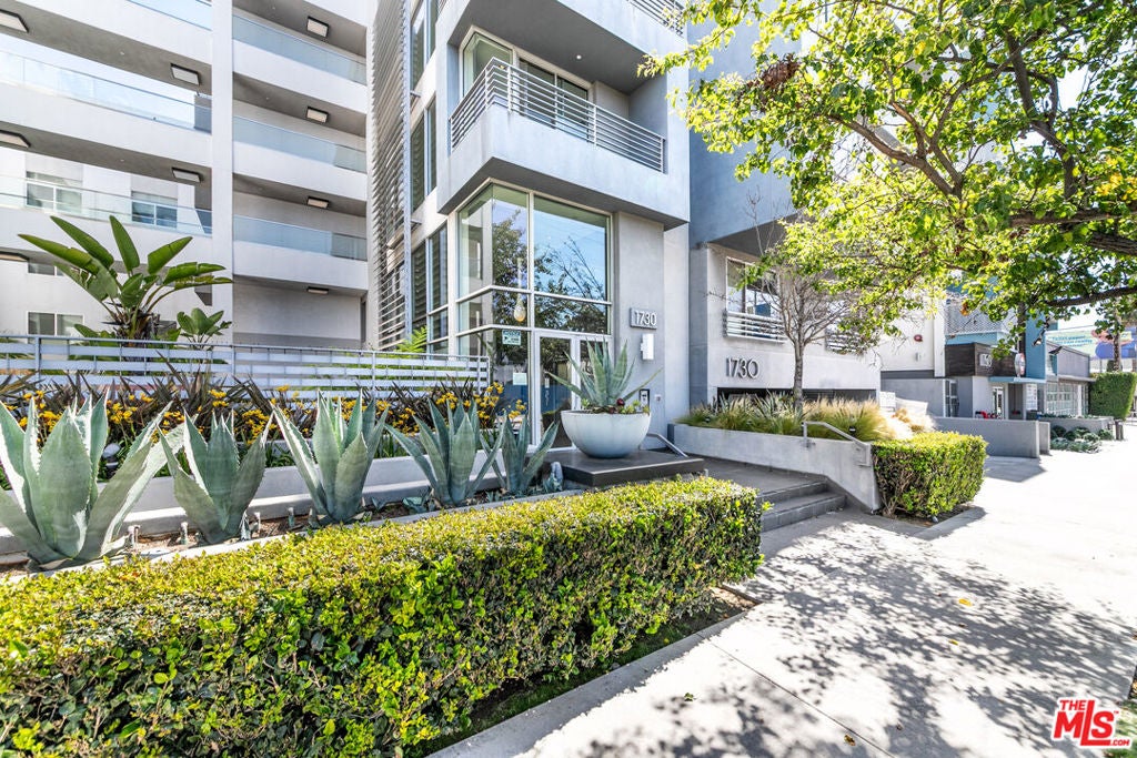 1730 Sawtelle Boulevard 111, Los Angeles CA 90025