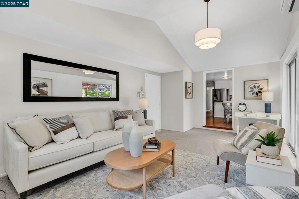 TICE VALLEY - Residential