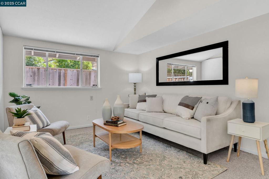 TICE VALLEY - Residential