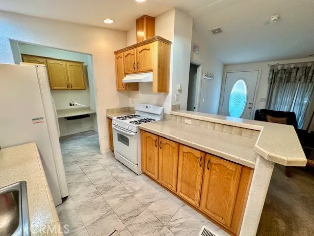 Costa Mesa, California 92627, United States, 1 Bedroom Bedrooms, ,1 BathroomBathrooms,Residential,Active,30489