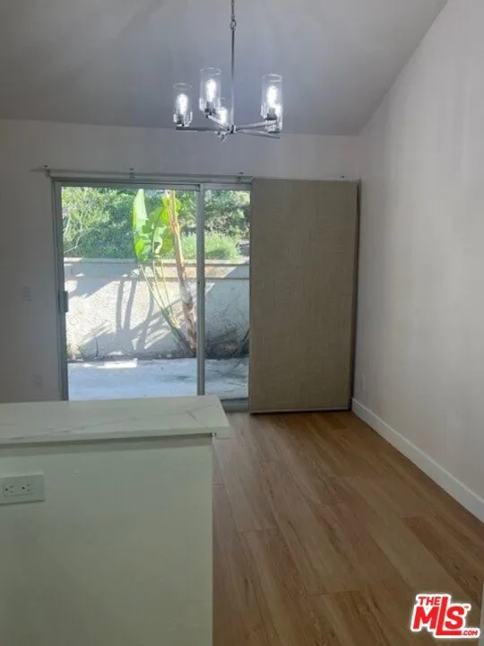 Pacific Palisades, California 90272, United States, 2 Bedrooms Bedrooms, ,2 BathroomsBathrooms,Residential,Active,257313