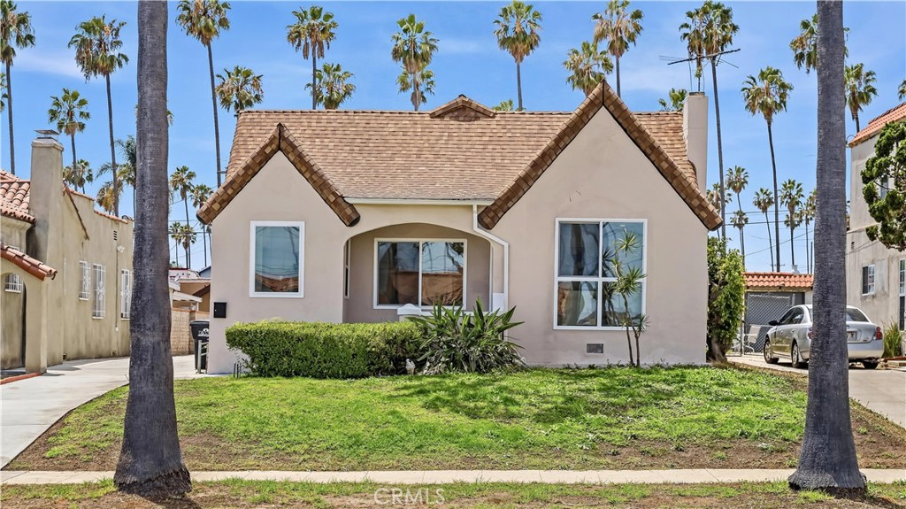 5513 S Mullen