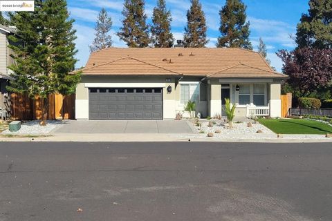 711 Thompsons DR Brentwood CA 94513