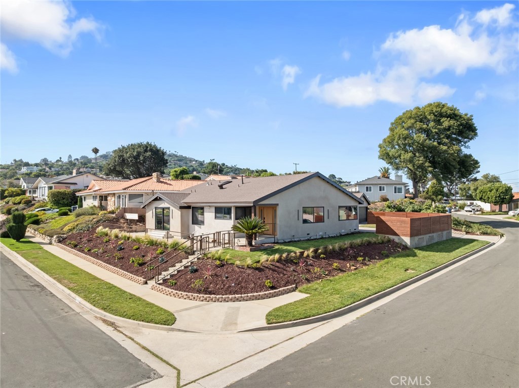 2704 Vista Mesa Drive