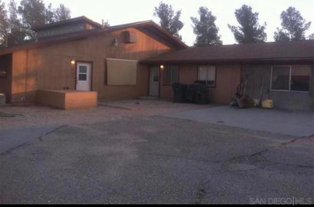 listing image 130724421530349972668