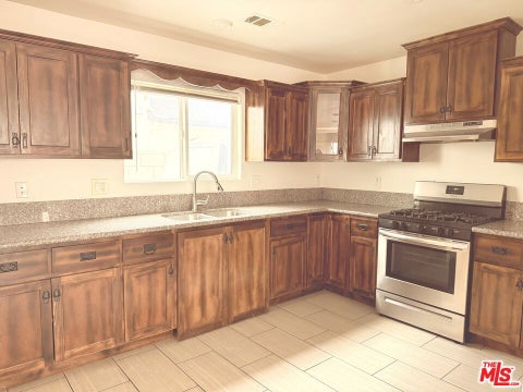 Photo of 1745 W Vernon Avenue #3, Los Angeles, CA 90062 (MLS # 26102273)