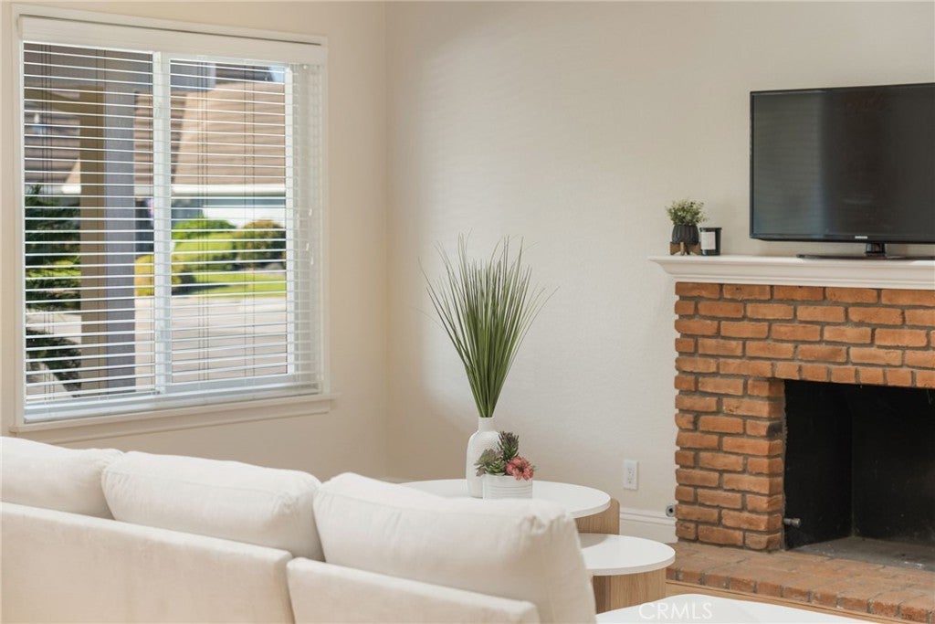 8612 Bayonne, Huntington Beach CA 92646 - Photo 10