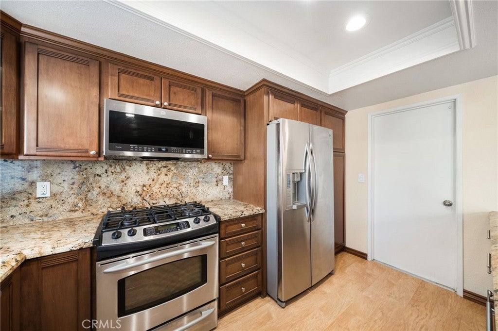 8612 Bayonne, Huntington Beach CA 92646 - Photo 15