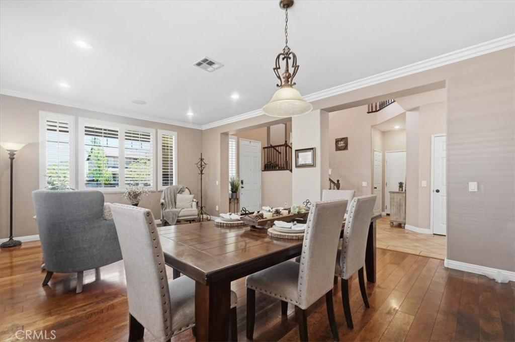 34662 Elmwood