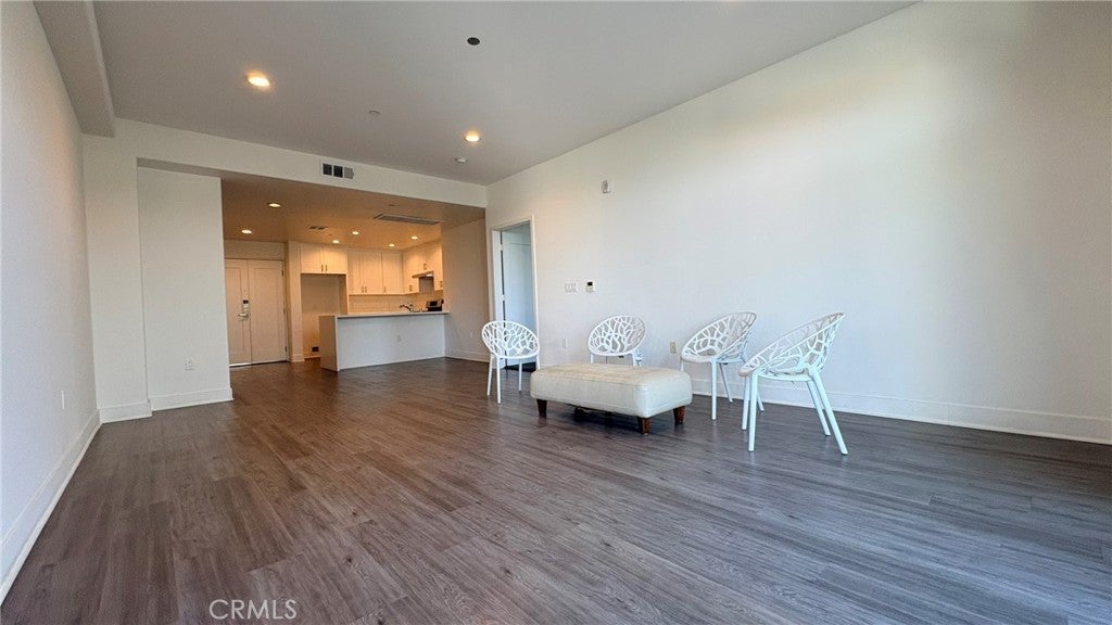 56 E Duarte Road #320