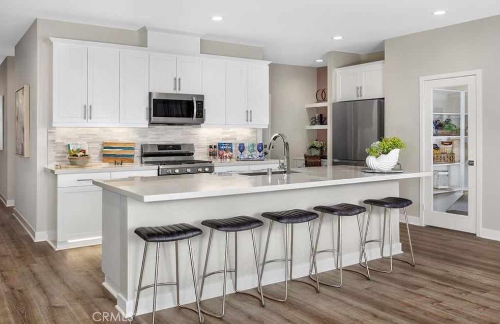 13739 Mesa View Drive