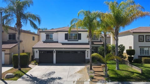 Photo of 30447 Terracina Place, Castaic, CA 91384 (MLS # SR26197418)
