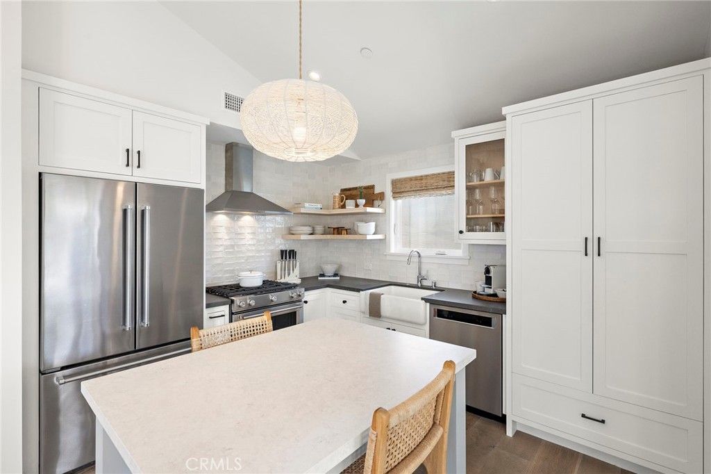 Photo of 326 Locust, Laguna Beach, CA 92651 (MLS # OC26051920)