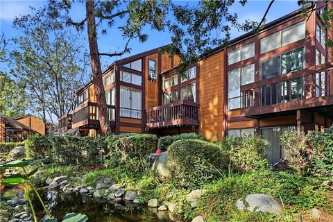 Photo of 13936 Edgewater Dr, Norwalk, CA 90650 (MLS # RS26023191)