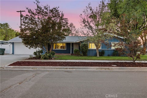 Photo of 4834 Cliffside DR, Riverside, CA 92506 (MLS # IV26225171)