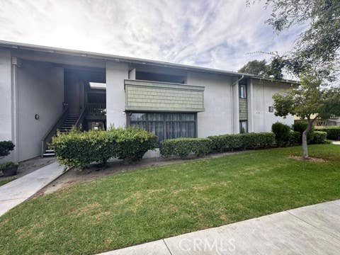 Photo of 8633 Portola Court #17-E, Huntington Beach, CA 92646 (MLS # OC26178393)