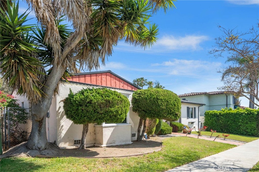 3807 Floresta Way, View Park CA 90043