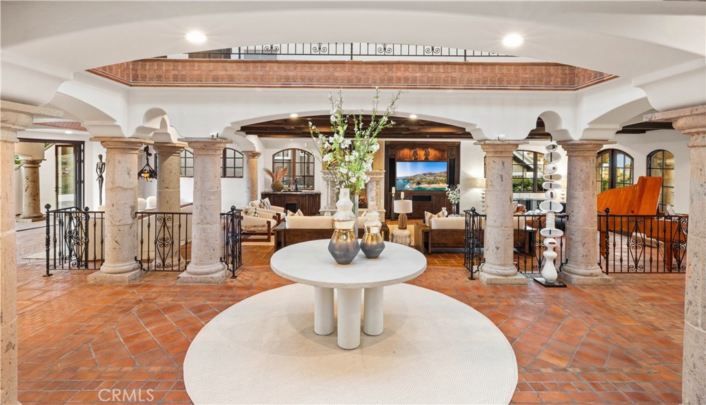 Corona Highlands (CORH) - Residential