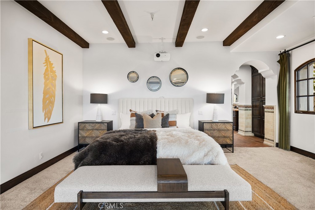 Corona Highlands (CORH) - Residential
