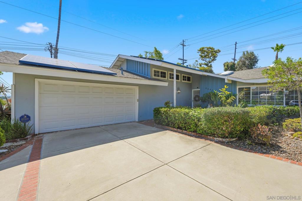8087 Blue Lake Dr