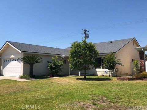 Photo of 12337 La Jara, Cerritos, CA 90703 (MLS # RS25245585) Photo of 12337 La Jara, Cerritos, CA 90703 (MLS # RS25245585)