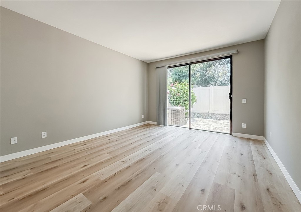 Capri West Oaks (832) - Residential