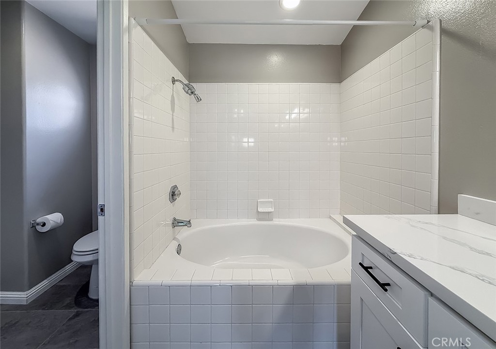 Capri West Oaks (832) - Residential