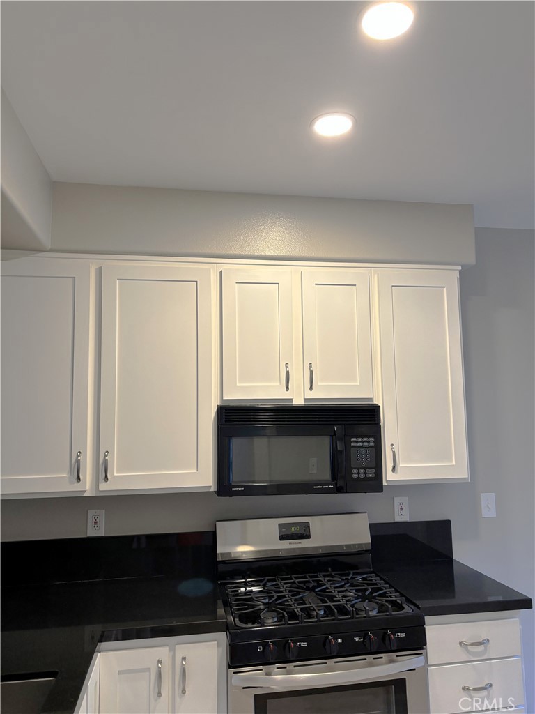 Capri West Oaks (832) - Residential